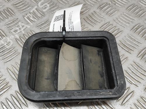 Grill MERCEDES-BENZ SLK (R170) 230 Kompressor (170.447) (193 hp) 24581894