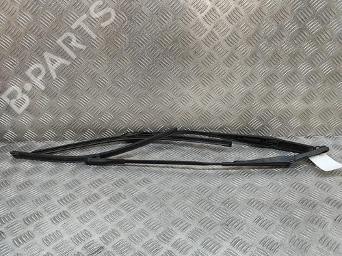 front-windshield-wiper-arm-audi-a4-b9-8w2-8wc-2015-24819560 main image
