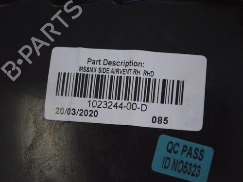 Air vent TESLA MODEL S (5YJS) P90D AWD | BP30268327I21