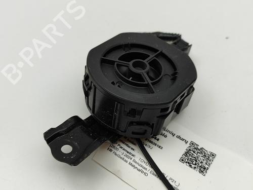 Højttaler TOYOTA YARIS (_P21_, _PA1_, _PH1_) 1.5 Hybrid (MXPH10, MXPH11) (116 hp) 28559812