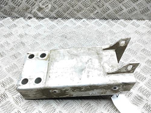 Assorbitore urti paraurti Assorbitore urti paraurti 37721757 37721757