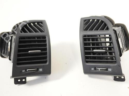 Used Air vent HYUNDAI SANTA FÉ II (CM) 2.2 CRDi GLS 4x4 (150 hp) 30256769