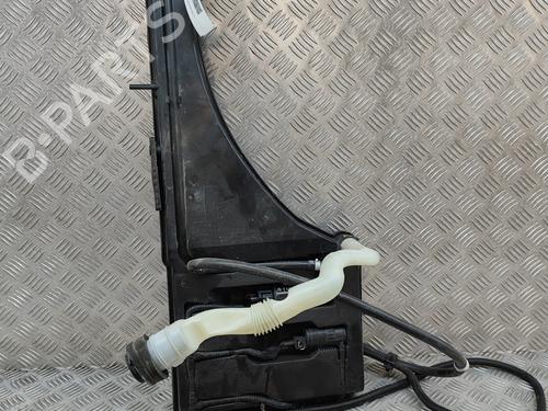 Windscreen washer tank MASERATI QUATTROPORTE VI 3.0 D | BP24818384C113 