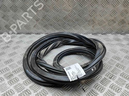 Used Rubber door seal VW TAYRON (R41) 1.5 eHybrid (204 hp) 29458992