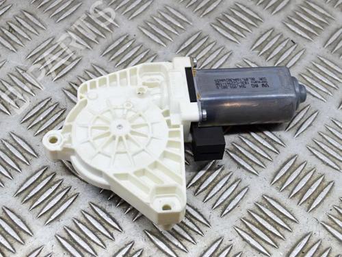 Used Right front window motor VW PASSAT B8 (3G2, CB2) 2.0 TDI (150 hp) 11216913