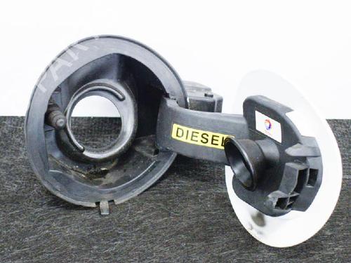 Fuel flap CITROËN C4 Picasso II 1.6 BlueHDi 120 | BP7737279C131