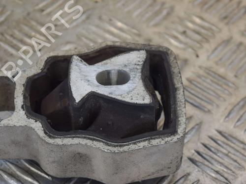 Used Engine mount Engine mount VOLVO S60 II (134) D4 (181 hp) 6753471 6753471