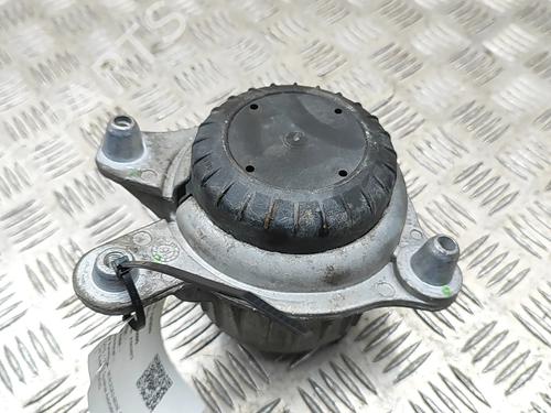 Used Engine mount Engine mount MERCEDES-BENZ C-CLASS Coupe (C205) C 220 d (205.304) (163 hp) 33464934 33464934