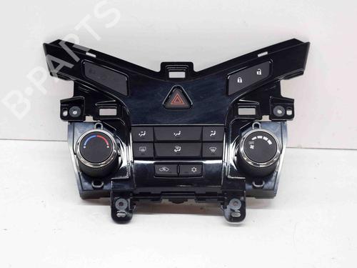 Used Climate control CHEVROLET CRUZE Hatchback (J305) 1.6 (109 hp) 27755824