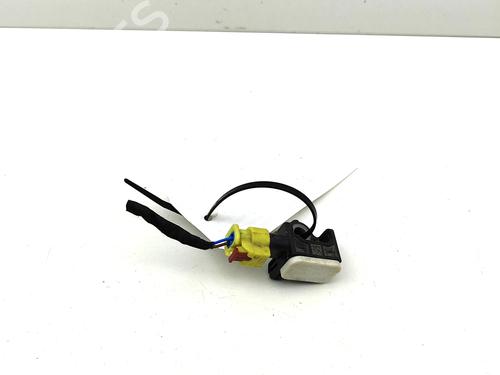 electronic-sensor-porsche-taycan-cross-turismo-y1b-2020-31762755 main image