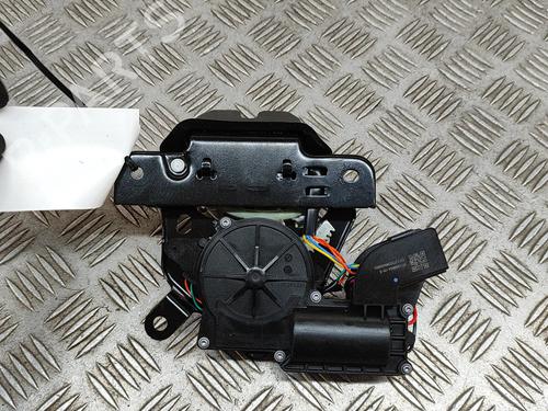 tailgate-lock-tesla-model-y-5yjy-2019-33366206 main image