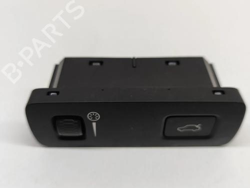 Used Switch VOLVO XC40 (536) T3 (150 hp) 27765898