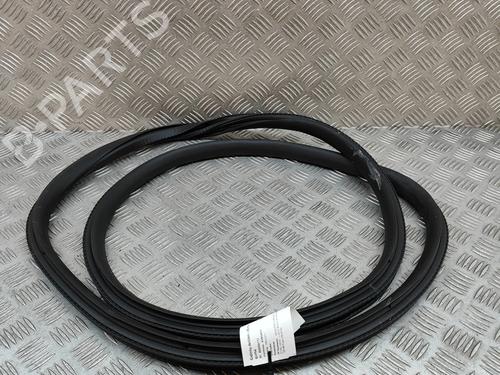 Gummiliste MERCEDES-BENZ CLA (C118) CLA 200 (118.387) (163 hp) 27783873