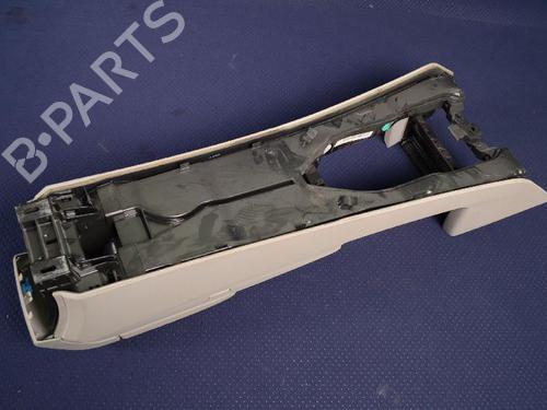 Middle console MERCEDES-BENZ E-CLASS (W212) E 220 BlueTEC 4-matic (212.011) | BP30269077I22