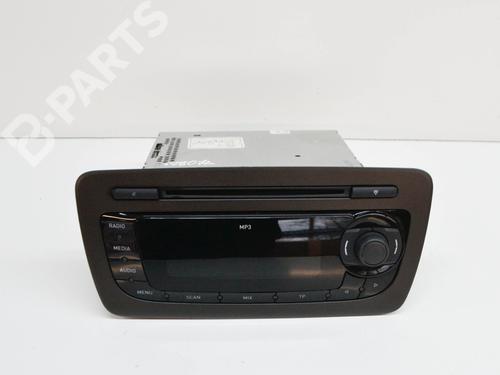 Used Radio Radio SEAT IBIZA IV (6J5, 6P1) 1.4 (85 hp) 11181010 11181010