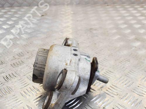 Engine mount LAND ROVER DISCOVERY V (L462) 3.0 Td6 4x4 | BP8840602M89 