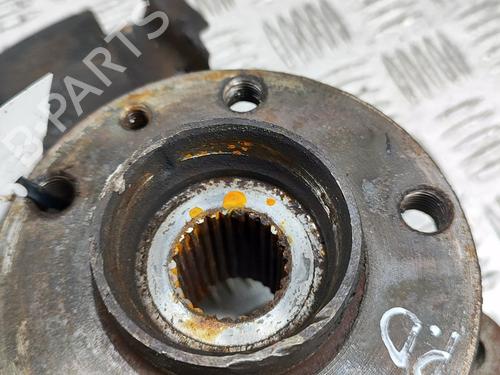 Right front steering knuckle FIAT 500L (351_, 352_) 1.4 (199LYB1B) | BP26017408M26 