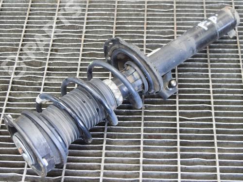 Used Right front shock absorber Right front shock absorber SKODA OCTAVIA III Combi (5E5, 5E6) 2.0 TDI RS (184 hp) 6770553 6770553