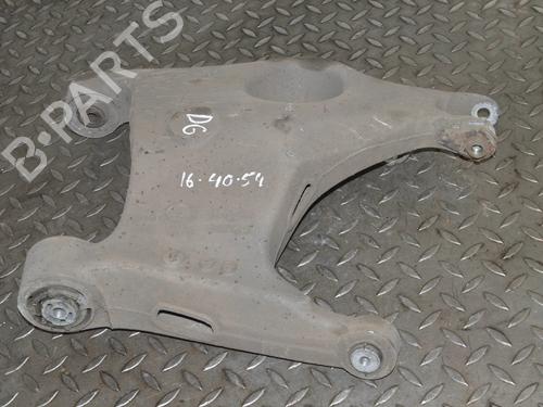 Used Right rear suspension arm JAGUAR XE (X760) 2.0 D (180 hp) 30226158