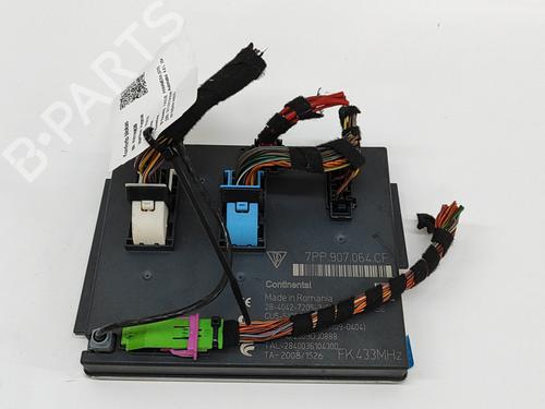 Used Electronic module PORSCHE PANAMERA (970) 4.8 4S (400 hp) 27282364