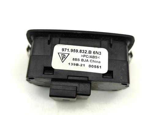 Switch PORSCHE TAYCAN Cross Turismo (Y1B) 4S Performance Battery Plus (Y1BDB1) | BP31762770I30