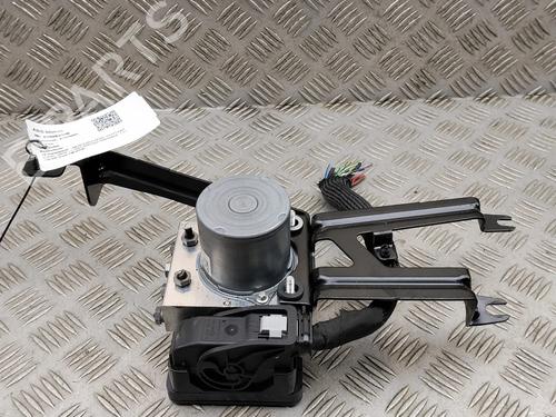 Used ABS pump ABS pump MERCEDES-BENZ CLA (C118) CLA 180 (118.384) (136 hp) 40014797 40014797