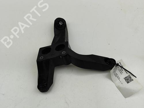 Used Support Support BMW X2 (F39) sDrive 18 d (136 hp) 33372809 33372809