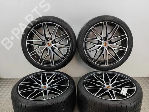 Fælk Fælk PORSCHE MACAN (XAB) 4S Electric 4 (XABDC1) (517 hp) 33433031 33433031