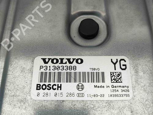 Engine control unit (ECU) VOLVO V70 III (135) D5 | BP25788212M57