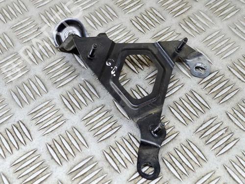 other-toyota-c-hr-_x1_-18-hybrid-zyx10_-zyx11_-2016-10915028 main image