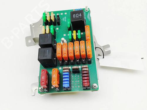 Fuse box ASTON MARTIN DBX 4.0 All-wheel Drive | BP36809492E1 - Image 2
