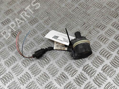 Used Auxiliary water pump AUDI A6 C7 Avant (4G5, 4GD) RS6 quattro (560 hp) 26142657