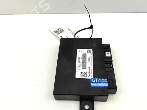 Engine control unit (ECU) PORSCHE TAYCAN Cross Turismo (Y1B) 4S Performance Battery Plus (Y1BDB1) | BP31762739M57