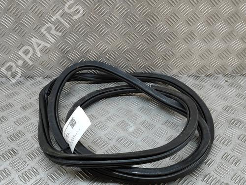 Used Rubber door seal AUDI Q5 (8RB) 3.0 TFSI quattro (272 hp) 26933404
