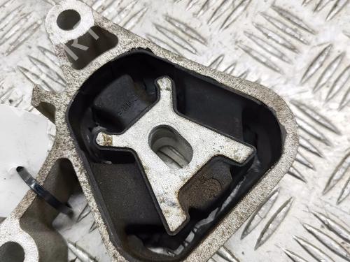 Engine mount MERCEDES-BENZ CLA Coupe (C117) CLA 200 CDI / d (117.308) | BP29458571M89