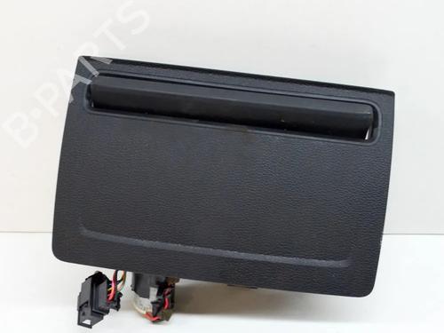 Used Display monitor AUDI A3 Sportback (8VA, 8VF) 2.0 TDI (150 hp) 28430245