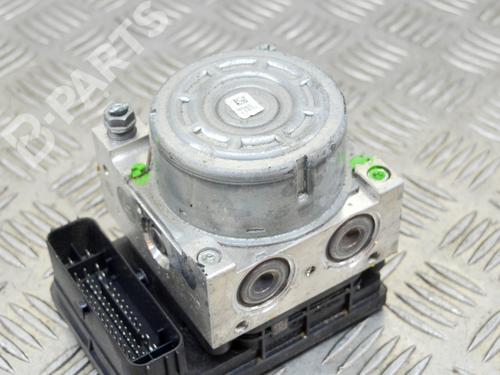 Used ABS pump RENAULT CLIO III (BR0/1, CR0/1) 1.2 16V (BR02, BR0J, BR11, CR02, CR0J, CR11) (75 hp) 8145510