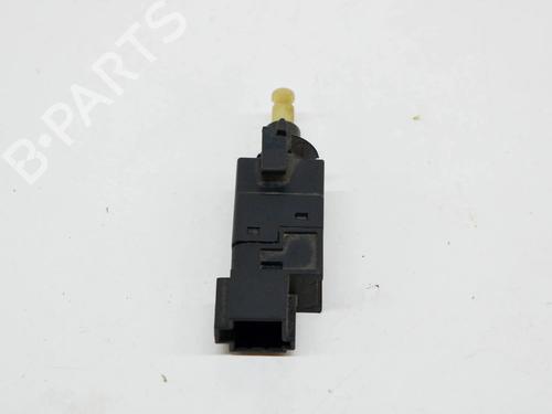 Used Electronic sensor Electronic sensor MERCEDES-BENZ VITO / MIXTO Van (W639) 111 CDI (639.601, 639.603, 639.605) (109 hp) 8353111 8353111