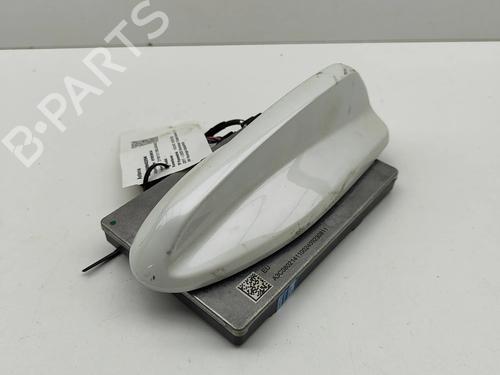 Used Antenna/Base Antenna/Base VOLVO XC40 (536) B4 Mild-Hybrid (197 hp) 28045842 28045842