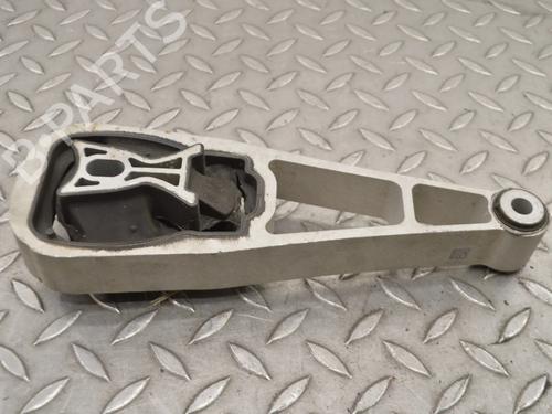 Used Engine mount BMW 3 Gran Turismo (F34) 320 d xDrive (190 hp) 30229076