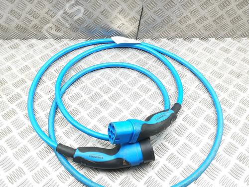 Cabo Cabo TESLA MODEL 3 (5YJ3) EV AWD (441 hp) 33732477 33732477