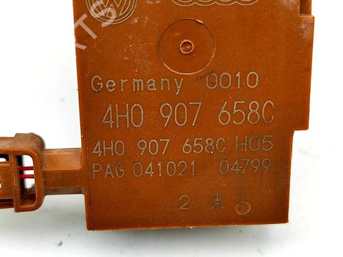 Electronic sensor PORSCHE TAYCAN Cross Turismo (Y1B) 4S Performance Battery Plus (Y1BDB1) | BP31762784M84 