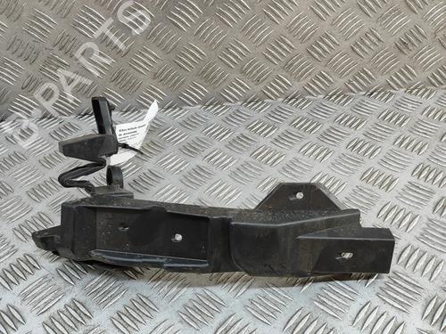 Used Rear bumper bracket JAGUAR F-PACE (X761) 2.0 P400e Plug-in Hybrid (404 hp) 28275642