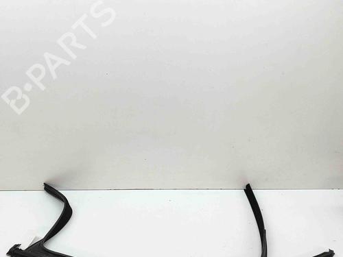 Door moulding trim MERCEDES-BENZ GLB (X247) GLB 200 Mild-Hybrid (247.687) | BP29373268C150 