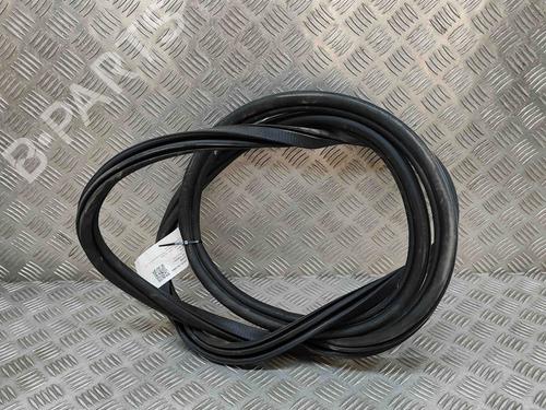 Used Rubber door seal BMW X5 (G05, F95) xDrive 45 e Plug-in-Hybrid (286 hp) 19937477