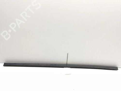 Gummiliste Gummiliste MERCEDES-BENZ EQB (X243) EQB 350 4-matic (243.612) (292 hp) 39735524 39735524