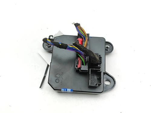 Used Electronic module Electronic module AUDI TT (FV3, FVP) 1.8 TFSI (180 hp) 33384177 33384177