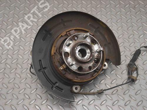 Used Right rear steering knuckle KIA SORENTO III (UM) 2.2 CRDi (200 hp) 30244833