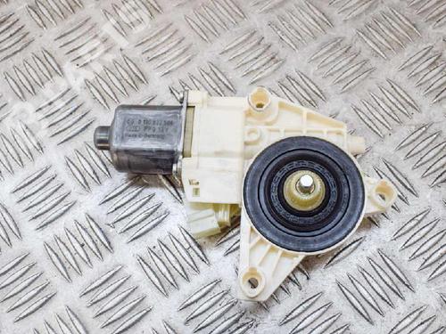 Right rear window motor MERCEDES-BENZ C-CLASS T-Model (S204) C 250 CGI (204.247) | BP9164776E22 