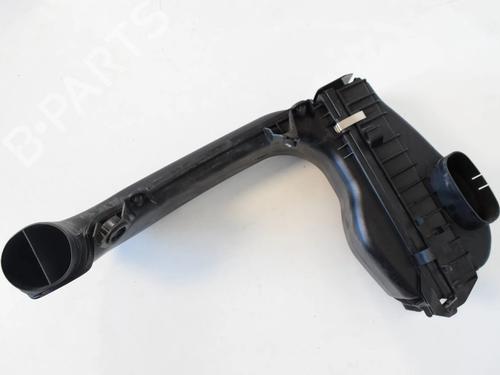 Used Air filter box BMW 4 Convertible (F33, F83) 435 d xDrive (313 hp) 9873940